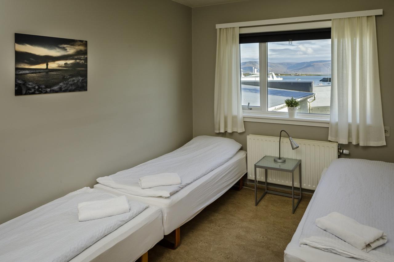 Akranes Hi Hostel - Staywest Bagian luar foto