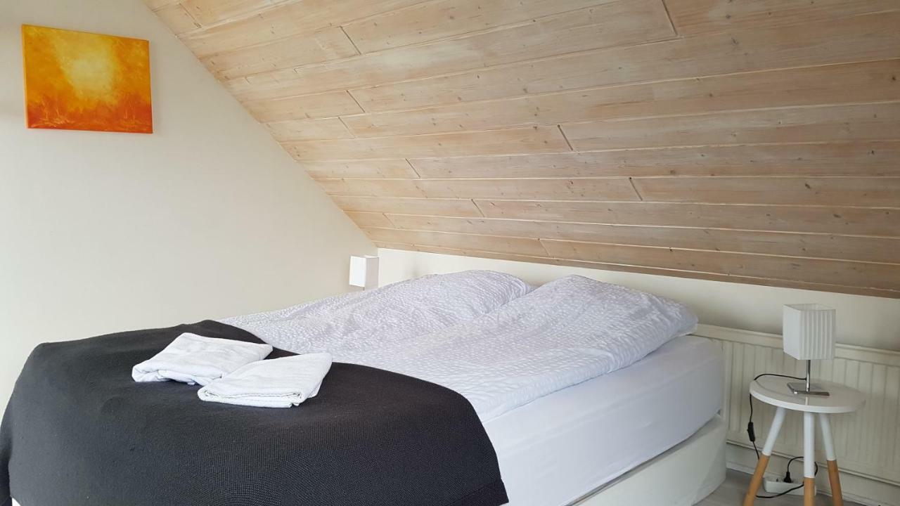 Akranes Hi Hostel - Staywest Bagian luar foto